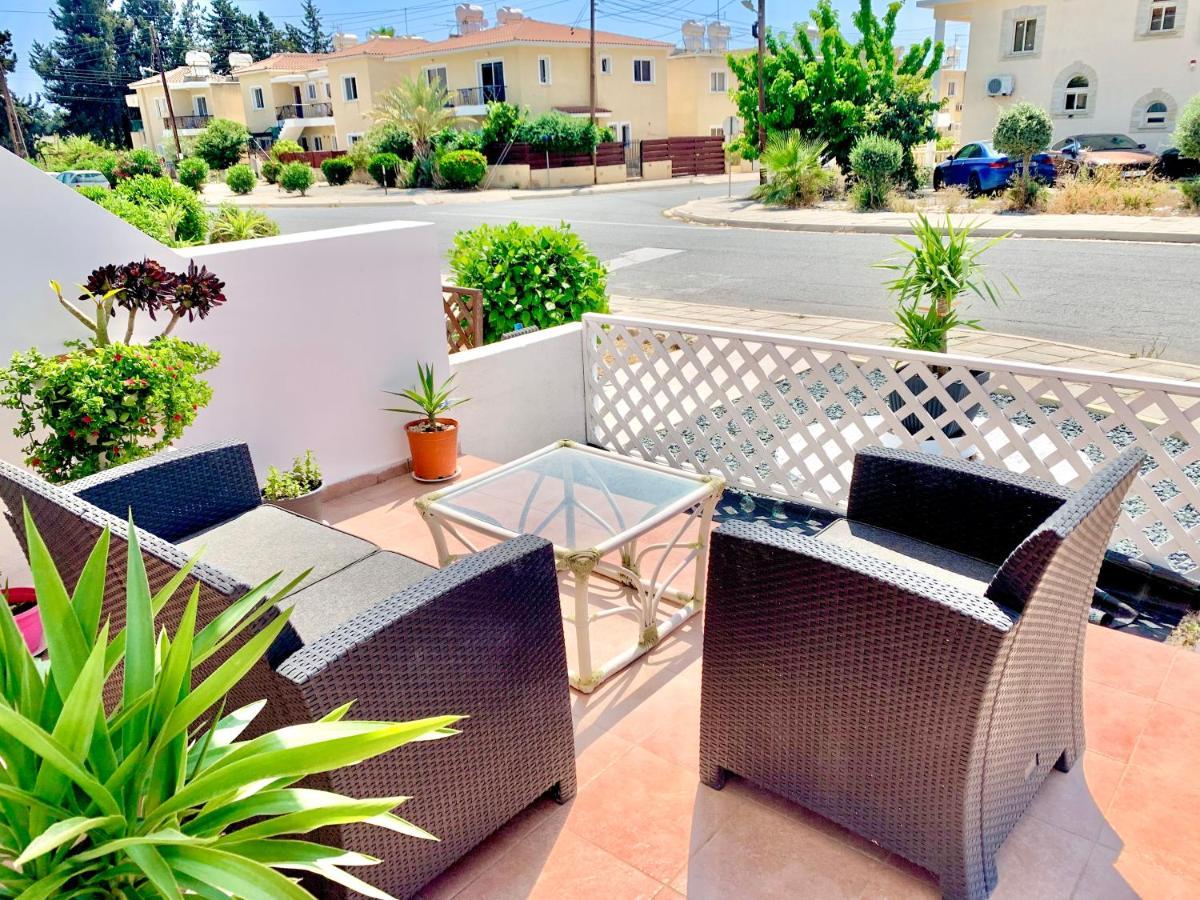 דירות Paphos Diana Townhouse 1 מראה חיצוני תמונה