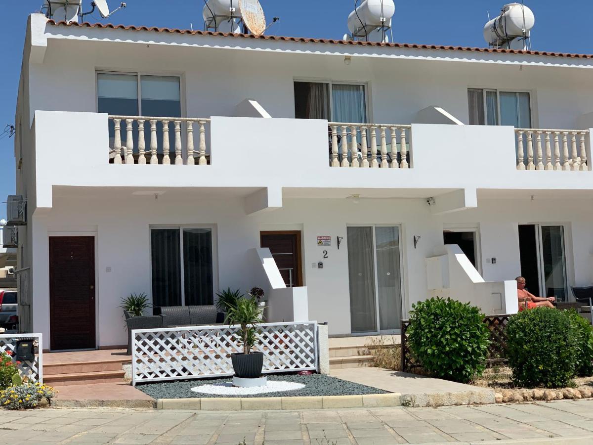 דירות Paphos Diana Townhouse 1 מראה חיצוני תמונה