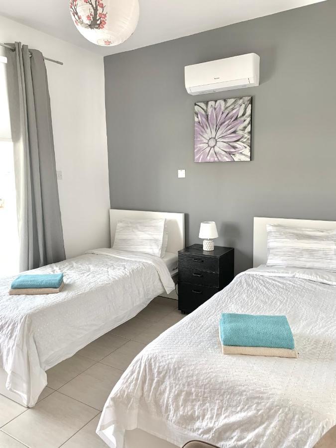 דירות Paphos Diana Townhouse 1 מראה חיצוני תמונה