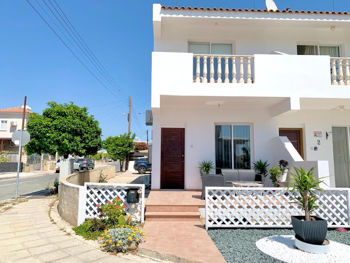 דירות Paphos Diana Townhouse 1 מראה חיצוני תמונה
